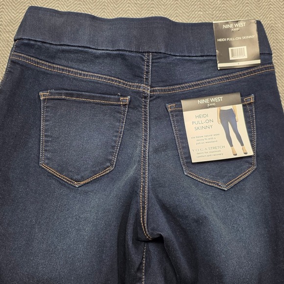 Nine West Heidi Pull On Skinny Jeans Women's Size 4 Dark Wash Yoga Stretch - Picture 10 of 11
